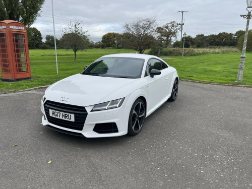 Audi TT  1.8 TFSI Black Edition