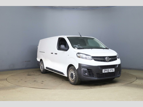 Vauxhall Vivaro  2.0 Turbo D 3100 Edition