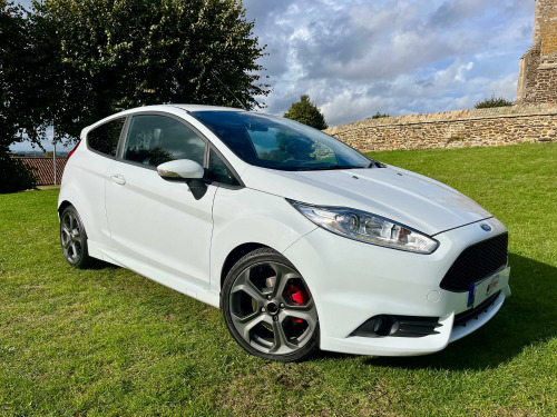 Ford Fiesta  1.6 T EcoBoost ST-2