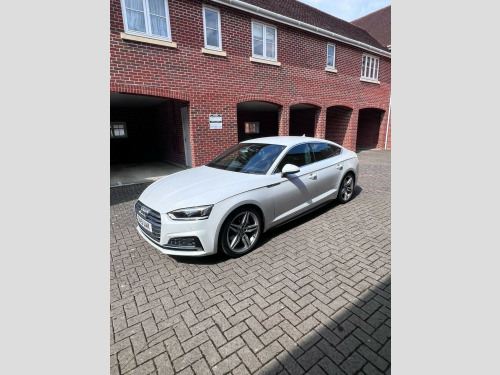 Audi A5 2.0 TDI 40 S line
