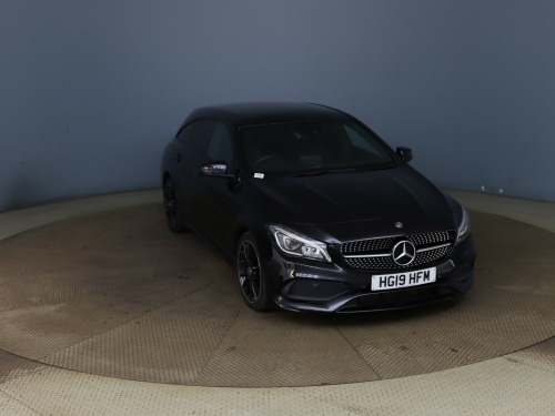 Mercedes-Benz CLA  2.1 CLA220d AMG Line Night Edition (Plus)