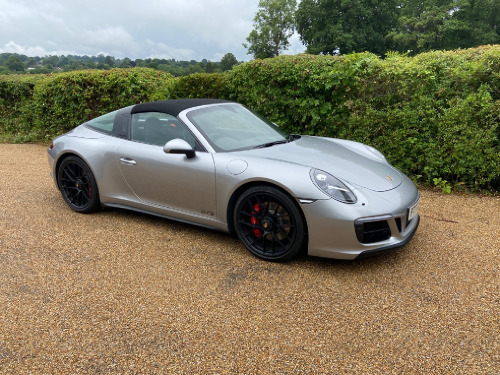 Porsche 911  PDK Auto Targa 4 GTS