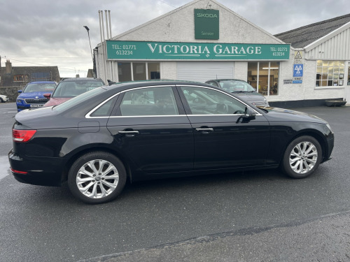 Audi A4  1.4 TFSI SE 