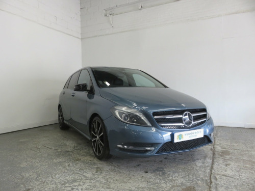 Mercedes-Benz B-Class B180 1.6 B180 Sport