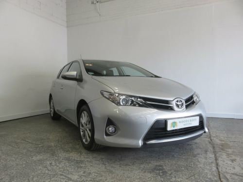 Toyota Auris  1.6 V-Matic Icon