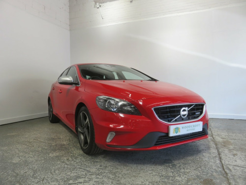 Volvo V40  1.6 D2 R-Design