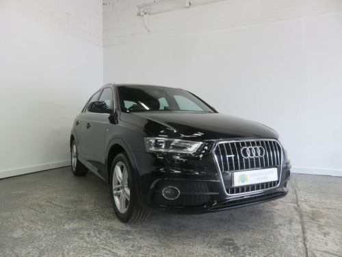 Audi Q3  2.0 TDI S line