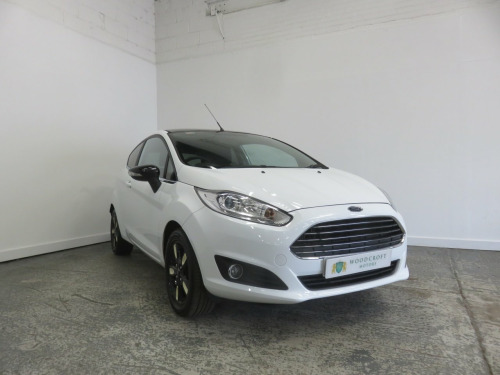 Ford Fiesta  1.0 T EcoBoost Zetec White Edition