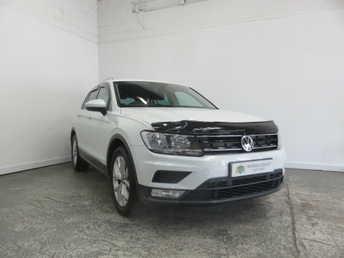 Volkswagen Tiguan  2.0 TDI BlueMotion Tech SE Navigation