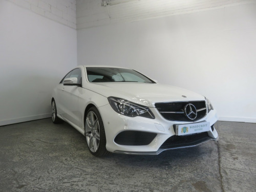 Mercedes-Benz E-Class  2.1 E220d AMG Line Edition