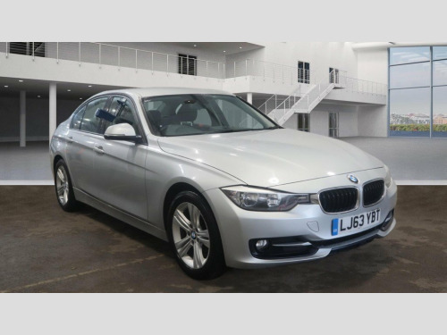 BMW 3 Series  2.0 318d Sport Saloon