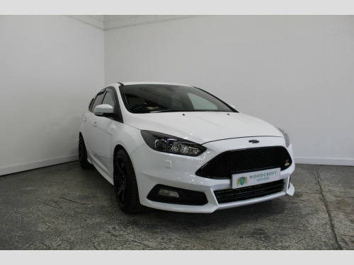 Ford Focus  2.0 T EcoBoost ST-3