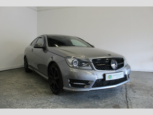 Mercedes-Benz C-Class C220 2.1 C220 CDI BlueEfficiency AMG Sport