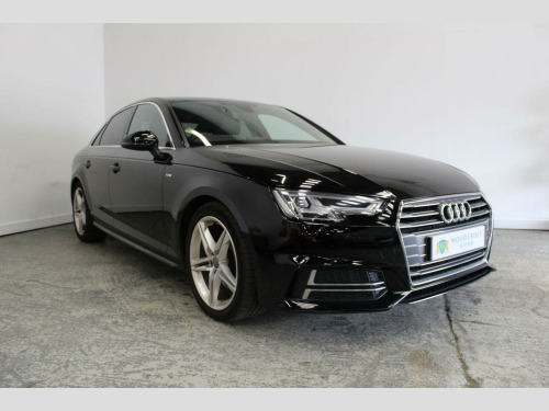 Audi A4  2.0 TDI S line