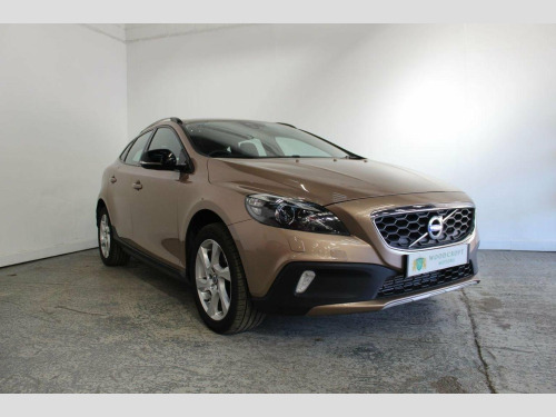 Volvo V40  1.6 Lux D2 (115hp)