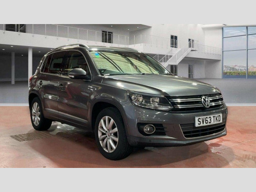 Volkswagen Tiguan  2.0 TDI BlueMotion Tech Match DSG 4WD Euro 5 (s/s) 5dr