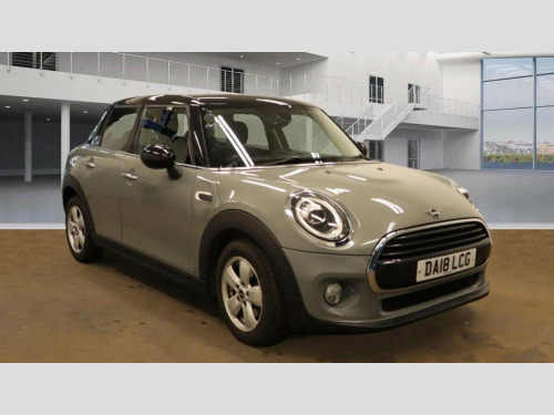MINI Hatch  1.5 Cooper Euro 6 (s/s) 5dr
