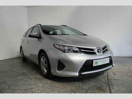 Toyota Auris  1.4 D-4D Active Touring Sports Euro 5 (s/s) 5dr