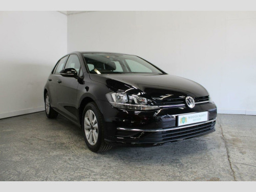 Volkswagen Golf  2.0 TDI BlueMotion Tech SE Nav Euro 6 (s/s) 5dr