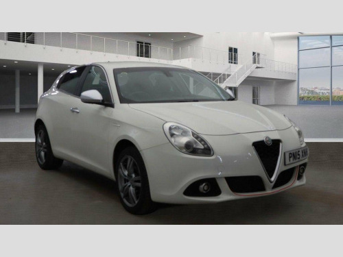 Alfa Romeo Giulietta  2.0 JTDM-2 Distinctive Euro 5 (s/s) 5dr