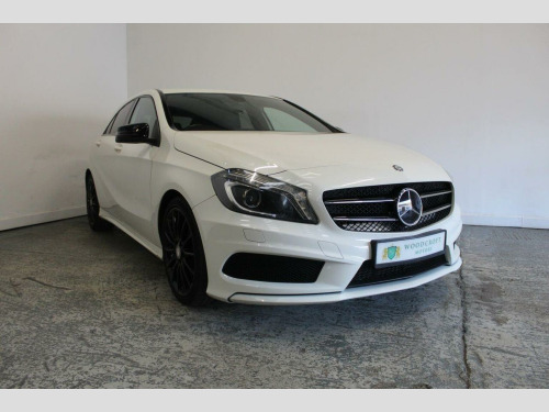 Mercedes-Benz A-Class A200 1.6 A200 AMG Sport Euro 6 (s/s) 5dr