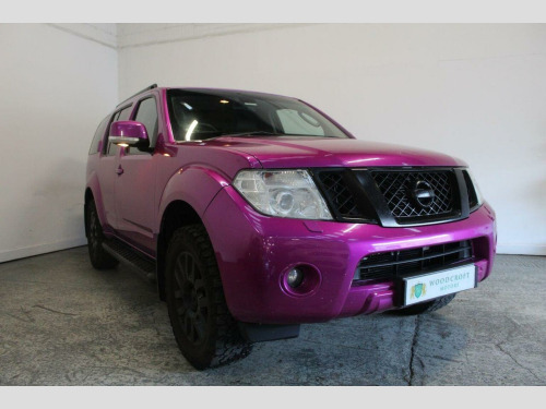 Nissan Pathfinder  2.5 dCi Tekna Auto 4WD Euro 5 5dr