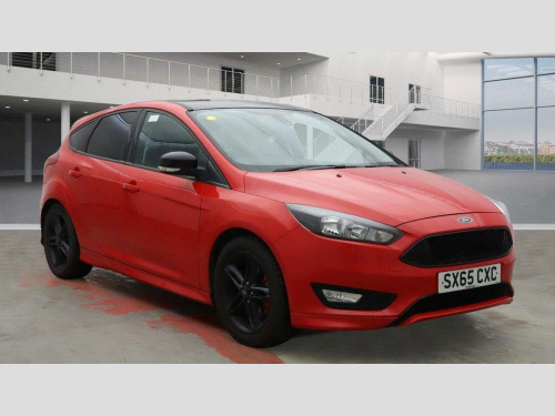 Ford Focus  1.5T EcoBoost Zetec S Red Edition Euro 6 (s/s) 5dr