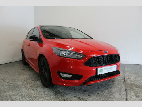 Ford Focus  1.5T EcoBoost Zetec S Red Edition Euro 6 (s/s) 5dr 