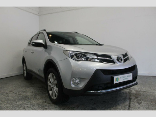 Toyota RAV4  2.2 D-4D Invincible 4WD Euro 5 5dr 