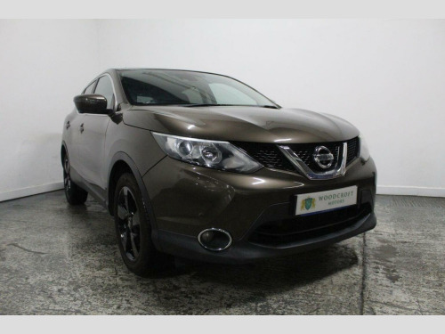 Nissan Qashqai  1.2 DIG-T N-Connecta 2WD Euro 6 (s/s) 5dr 