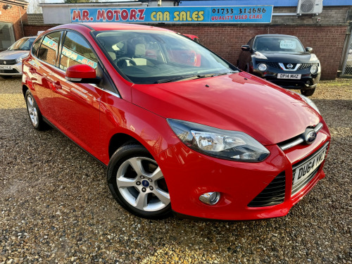 Ford Focus  1.0 T EcoBoost Zetec Navigator 