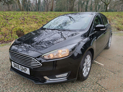 Ford Focus  1.0 T EcoBoost Titanium