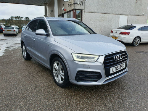 Audi Q3  2.0 TDI S line