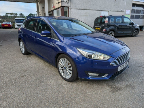 Ford Focus  1.0 T EcoBoost Titanium X