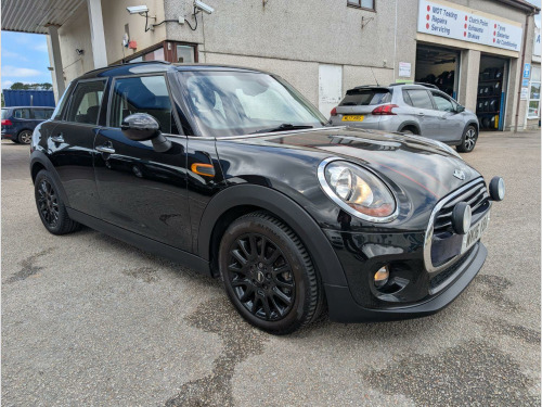 MINI Hatch  1.5 5-Door Cooper D