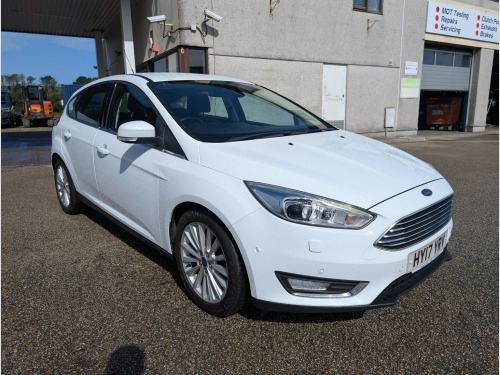 Ford Focus  1.5 T EcoBoost Titanium X