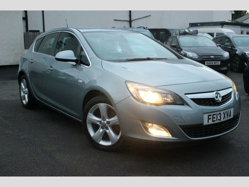 Vauxhall Astra  1.6 16v SRi