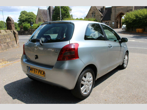 Toyota Yaris 1.3 VVT-i TR