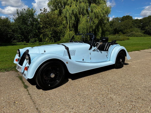 Morgan Plus 4  -