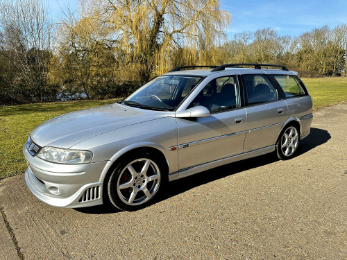 Vauxhall Vectra  2.5 i V6 24V GSi Touring