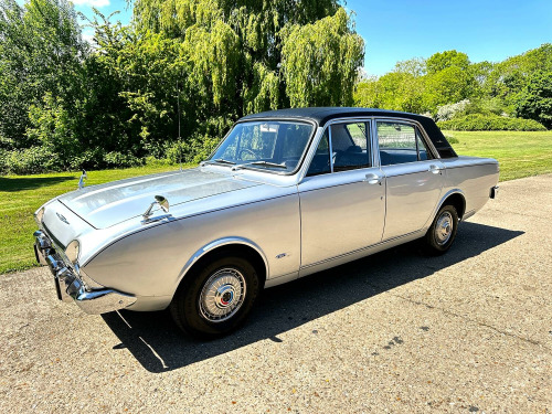 Ford Corsair 2000 E Automatic