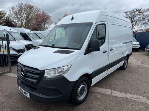 Mercedes-Benz Sprinter  2.0 315 CDI Progressive L2 MWB 2800kg Towing