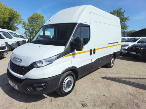 Iveco Daily  2.3 D HPI 14V 35S 3520 AIR CON