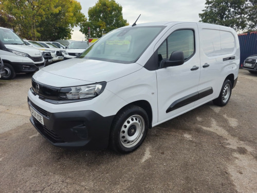 Vauxhall Combo  1.5 Turbo D 2300 Prime LWB L2