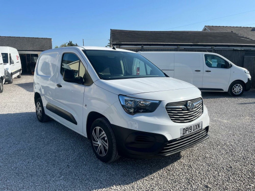 Vauxhall Combo  1.6 Turbo D 2000 Edition