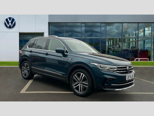 Volkswagen Tiguan  TIGUAN 2.0 TSI 4Motion Elegance 5dr DSG