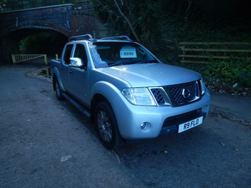 Nissan Navara  3.0 dCi V6 Outlaw