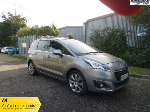 Peugeot 5008  1.6 BlueHDi Allure F.S.H Panoramic Roof, Satnav