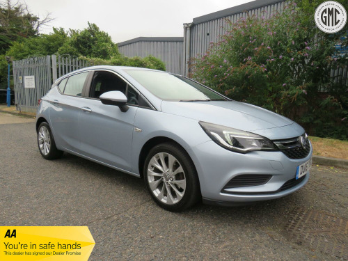 Vauxhall Astra  1.4 i Design Full Service History, Long MOT