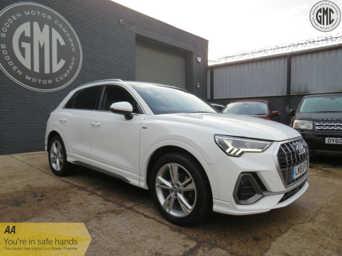 Audi Q3  2.0 TDI 35 S line 1 Owner, Full Dealer History